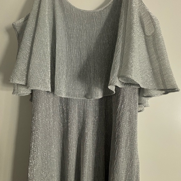 Calvin Klein Silver Long Sleeve Dress - Picture 1 of 2